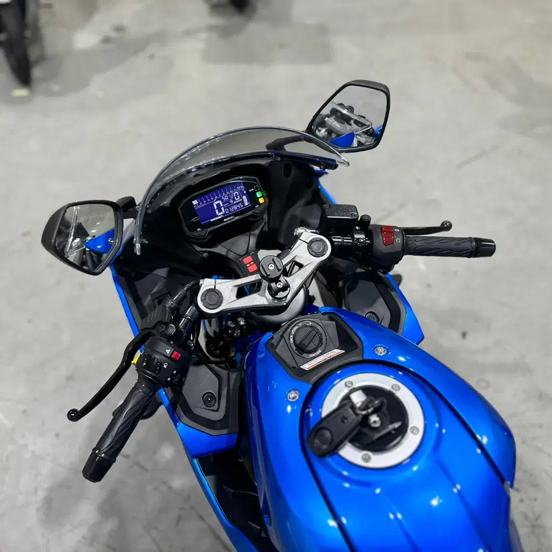 스즈키 GSX-R125ABS 23년 1.2만 2CH블박 1인차주 신차급