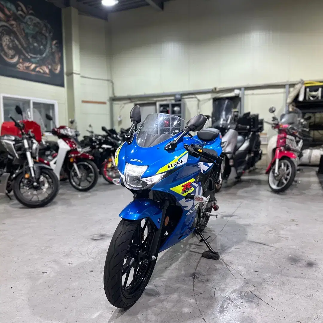 스즈키 GSX-R125ABS 23년 1.2만 2CH블박 1인차주 신차급