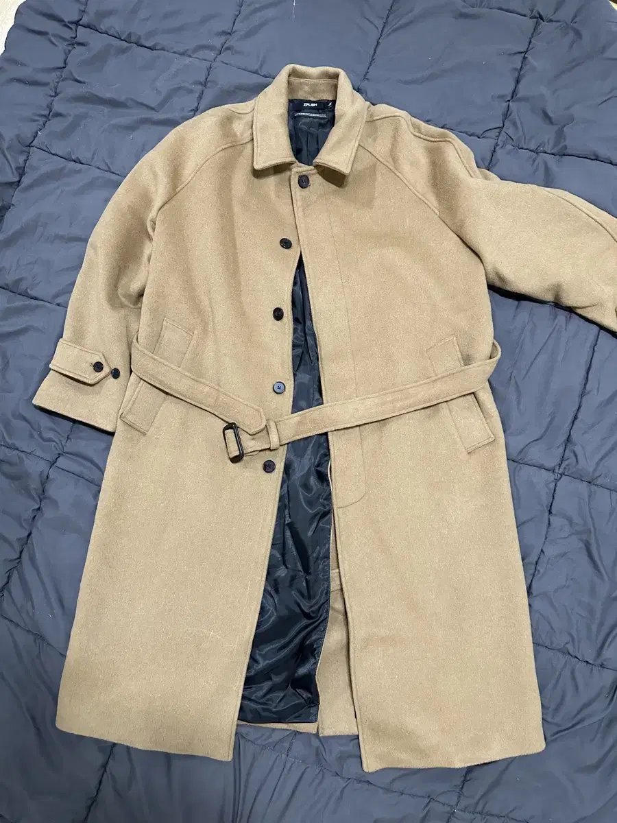 Zipplisi Balmacan Robe Coat