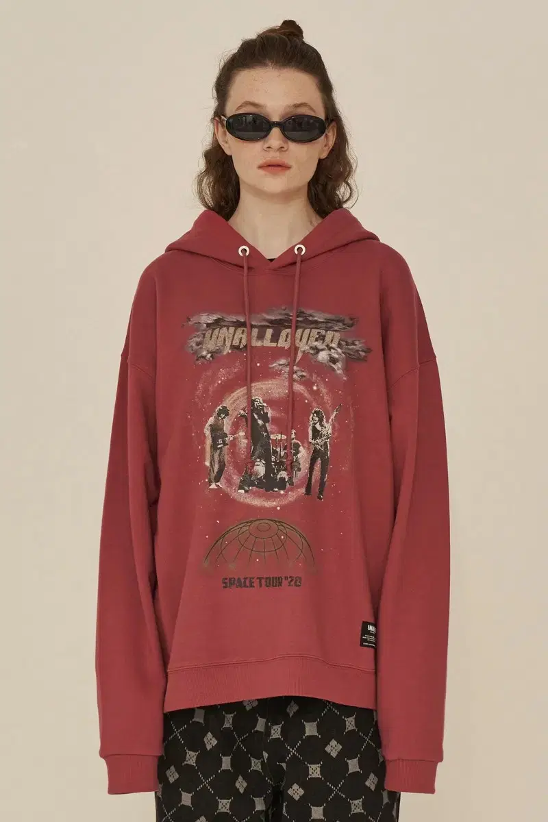 Annaloid Dark Pink Hoodie GROUP SOUND HOODIE / DARK