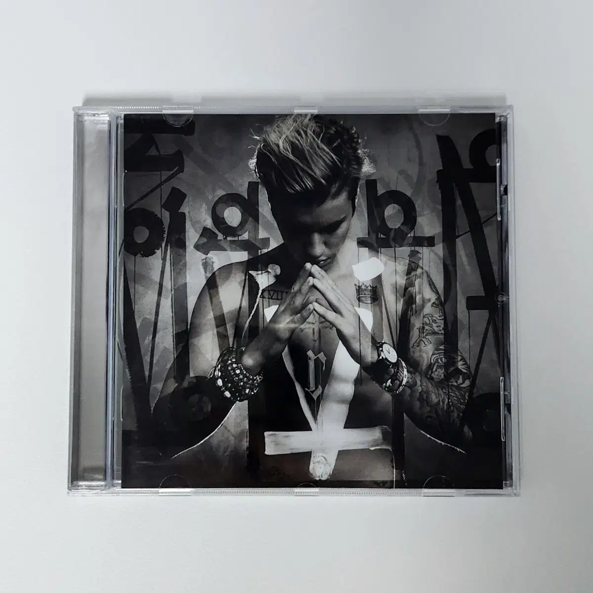 Justin Bieber Purpose Deluxe Edition with 18 Songs