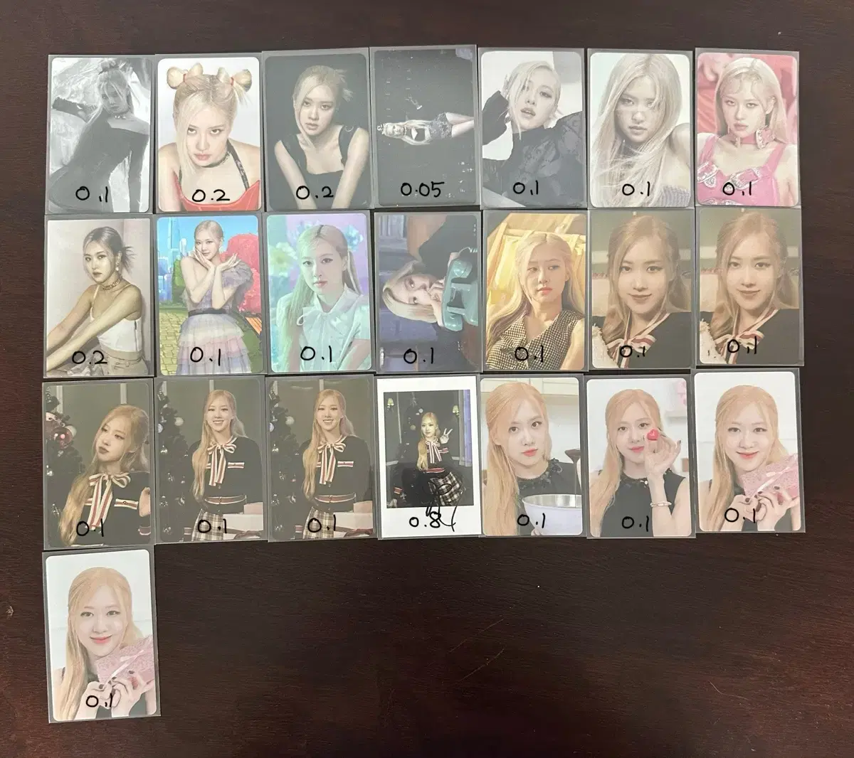 Source) black pink rose photocard Sell 22 copies