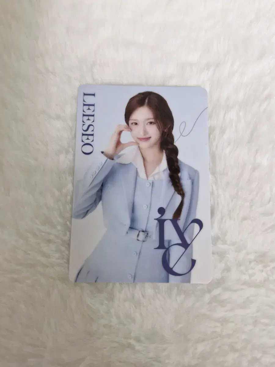 leeseo wehas photocard