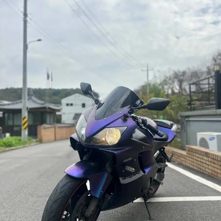 혼다 CBR600F4i (2003)