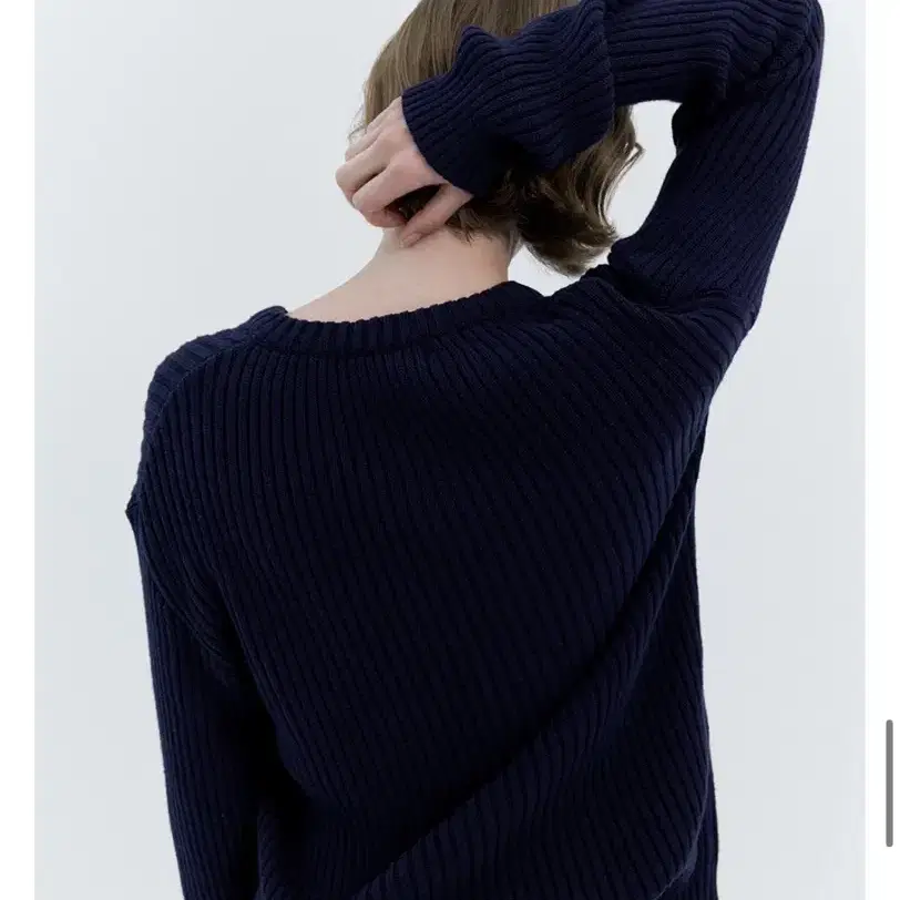 니하운 Celia V-neck Ribbed Knit (Navy)