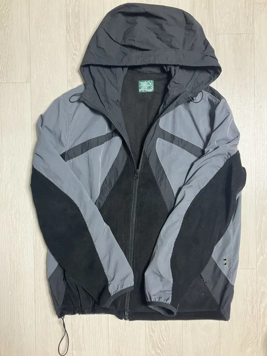 TCM slit windstopper jacket 더콜디스트모먼트