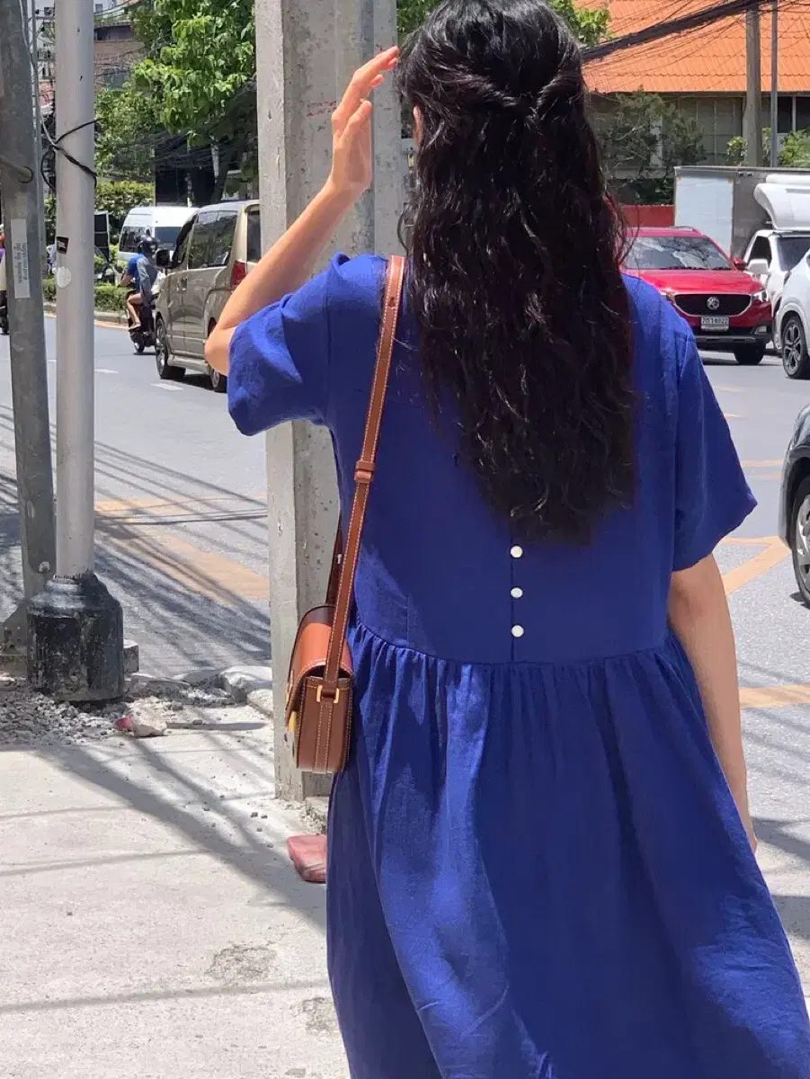 저녁6시까지 제주그꽃 deep blue linen dress