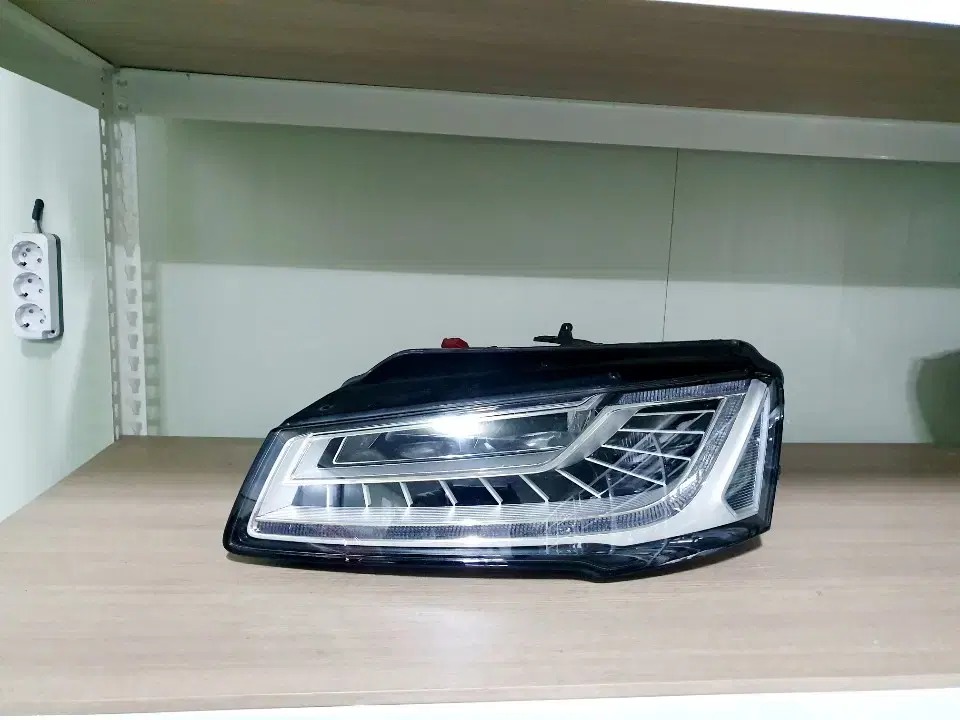 아우디 a8 led 중고 헤드라이트