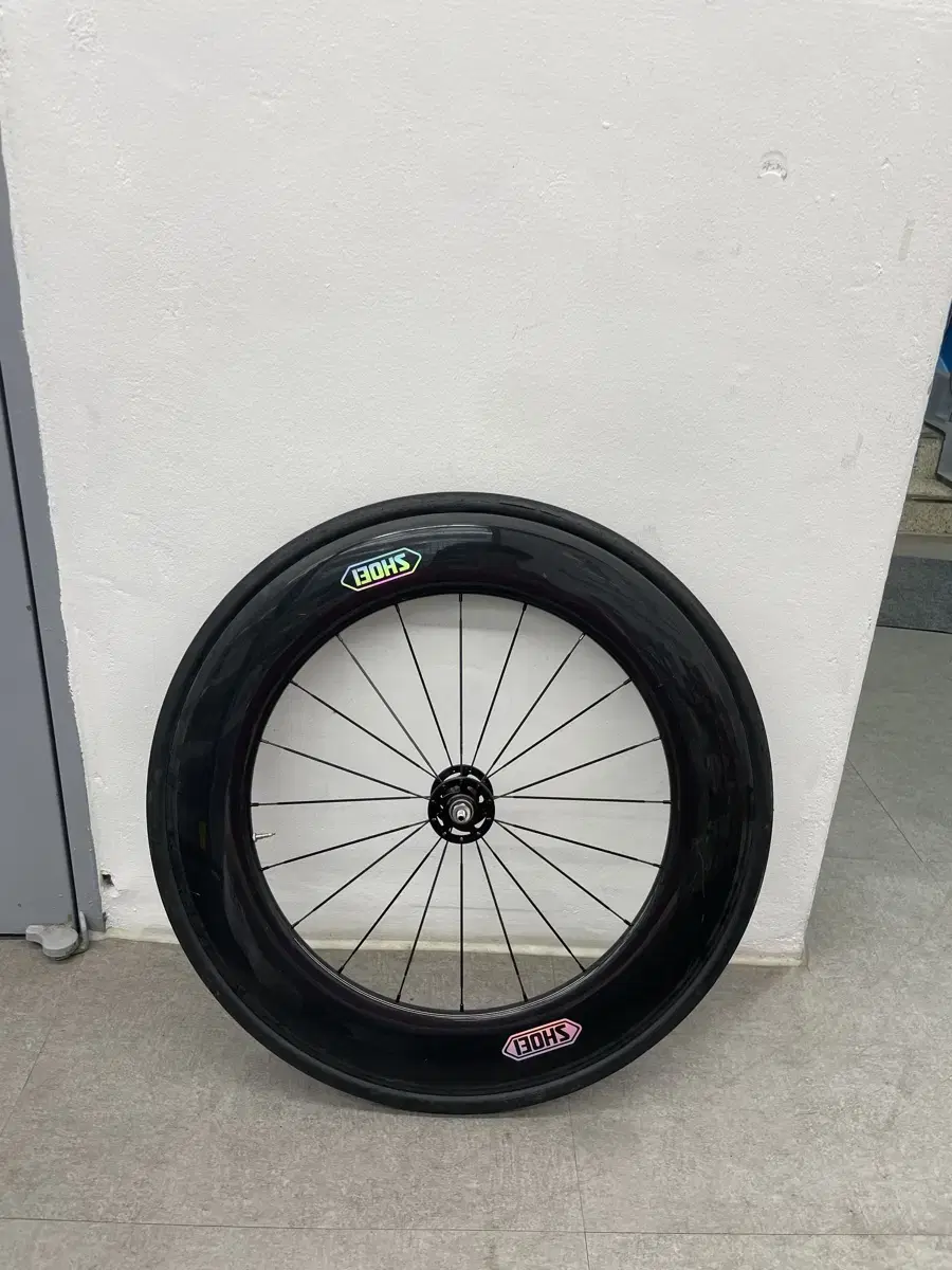 CSC88Glossy front wheel for sale/communication