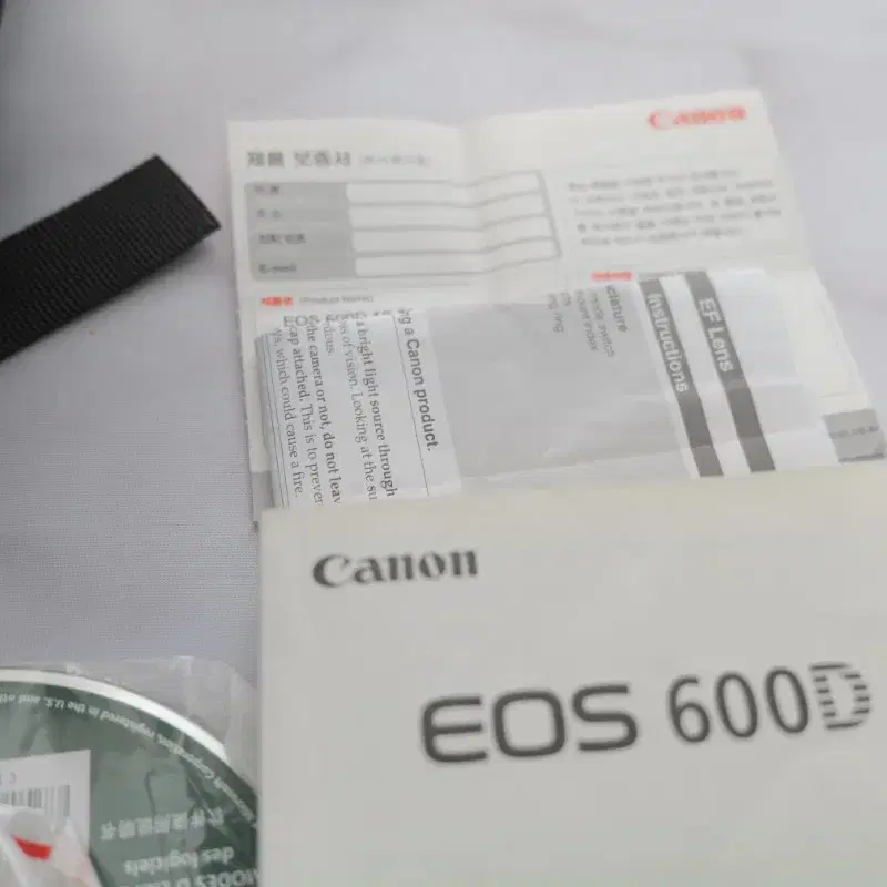 캐논 EOS 600D 카메라와 18-55 렌즈 세트