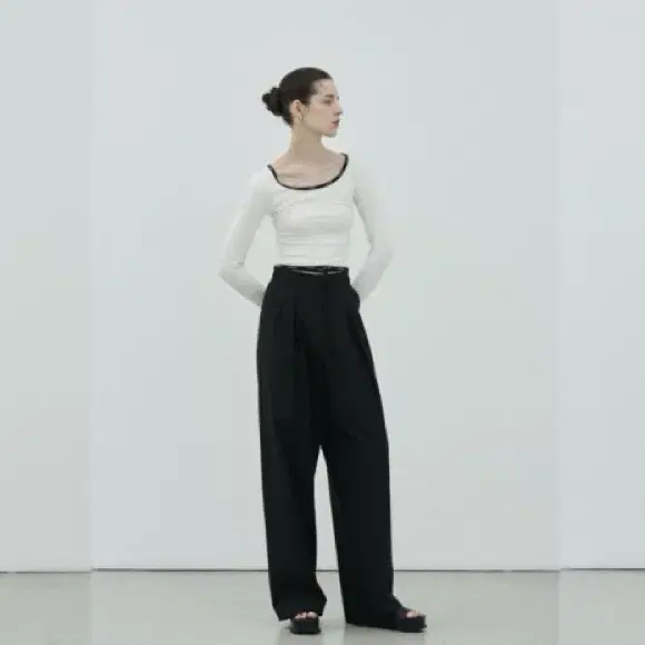 반택포) 다이애그널 슬랙스 STRING BELT TROUSERS