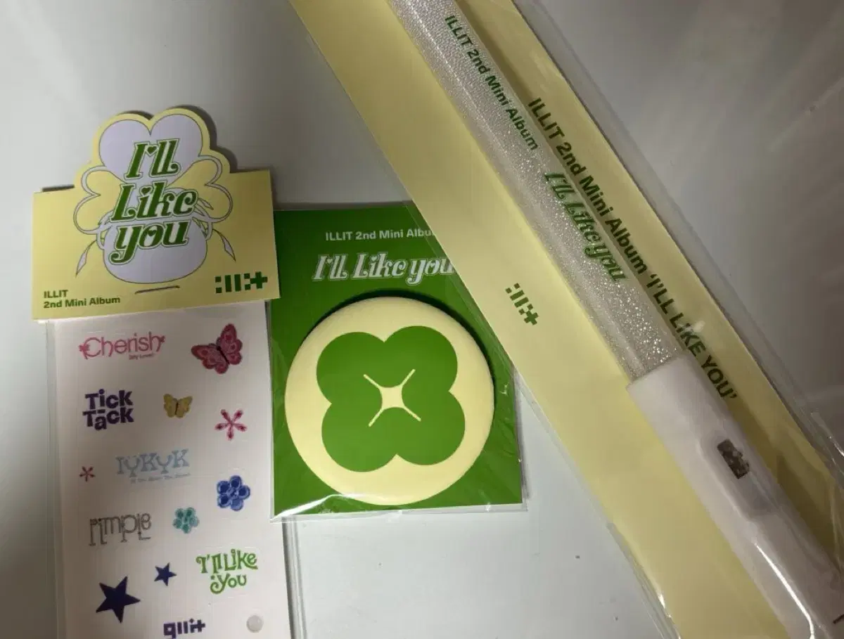 Eyelet lightstick mirror stickers