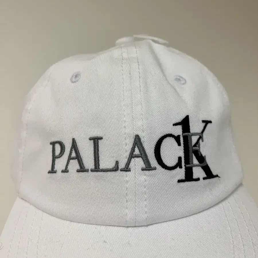 Palace X Calvin Klein 팔라스 캘빈 클라인 볼캡 (새상품