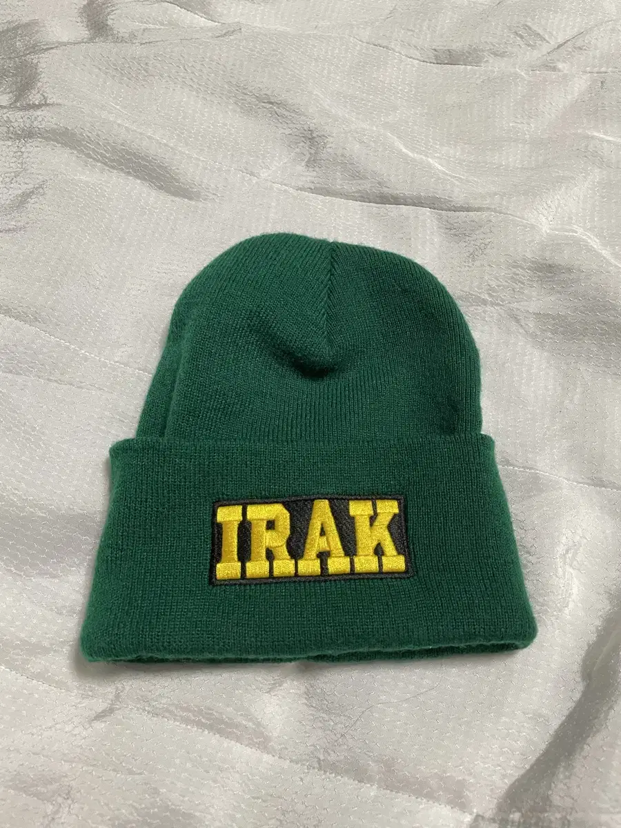 IRAK 아크릴 비니 그린