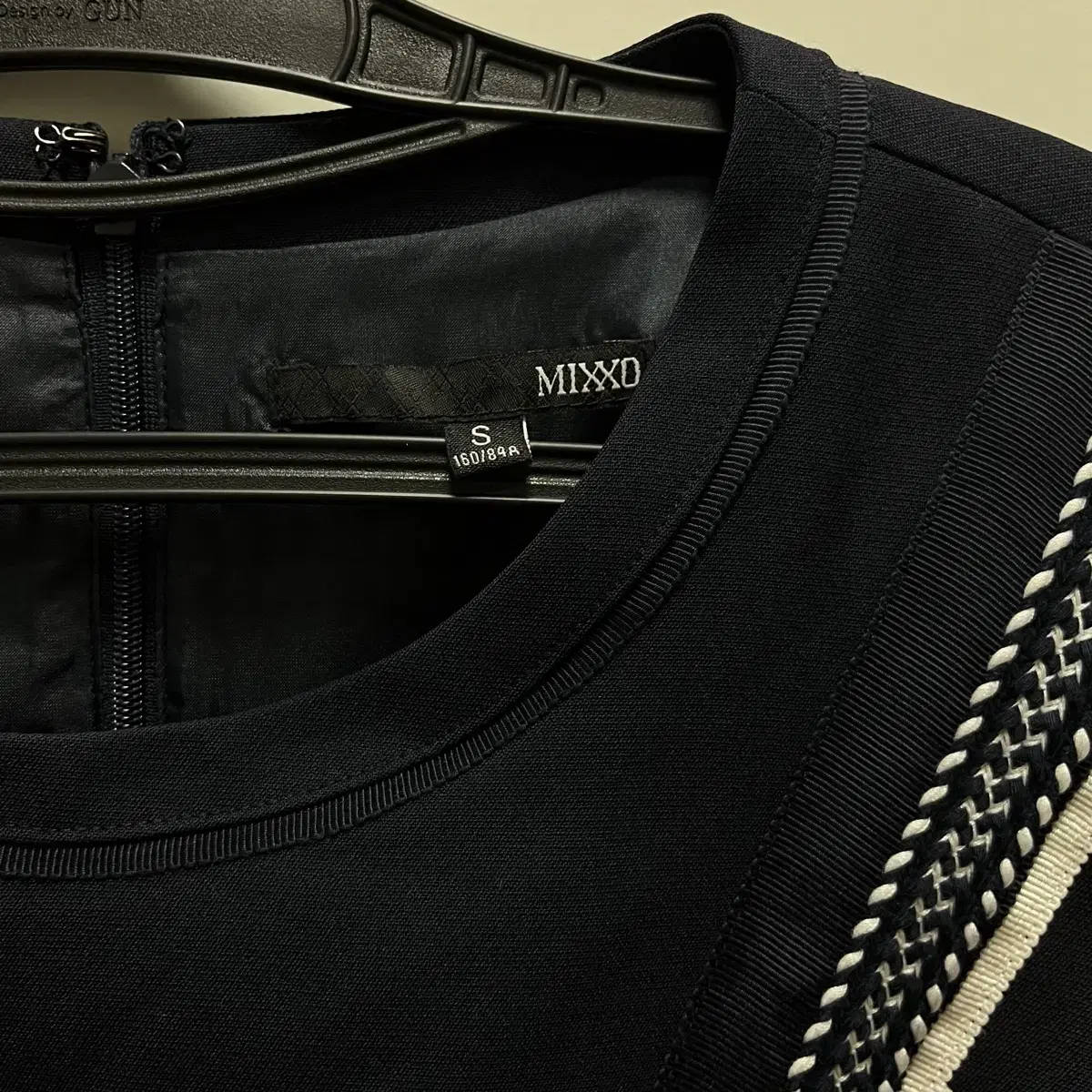 미쏘 MIXXO 네이비 원피스