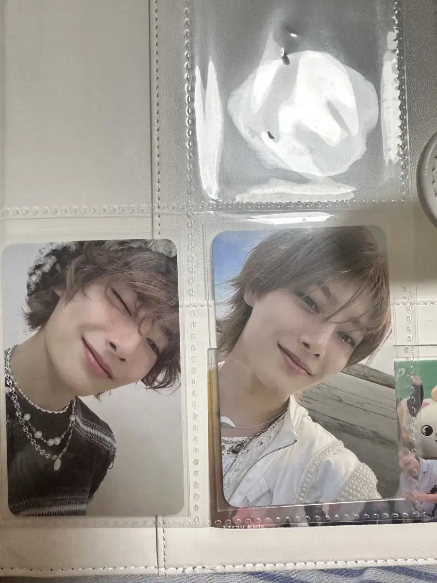 Yang Jeongin photocard in bulk