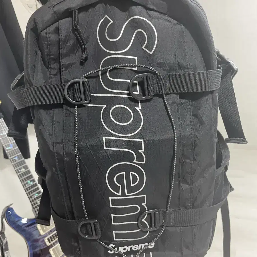 Supreme 18fw backpack black