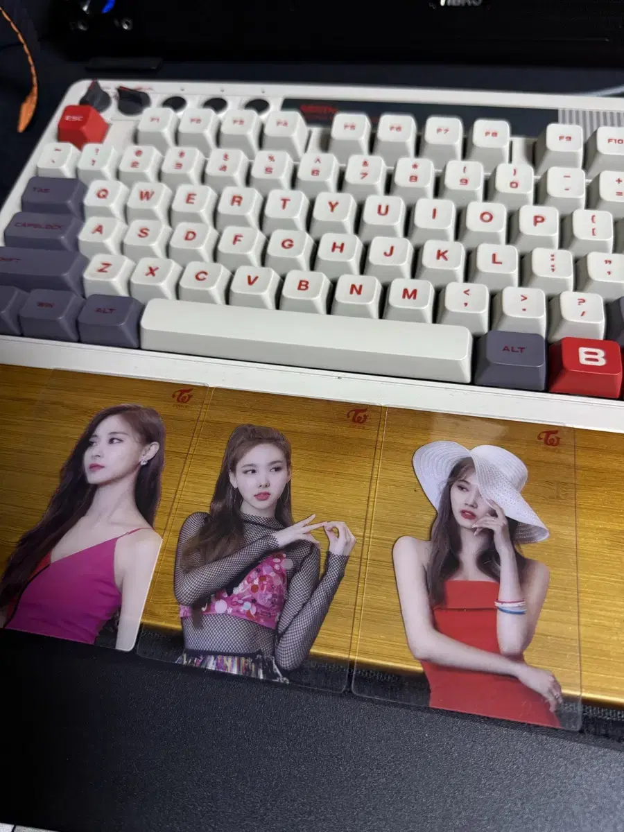 Twice Fancy broadcast photocard nayeon sana tzuyu