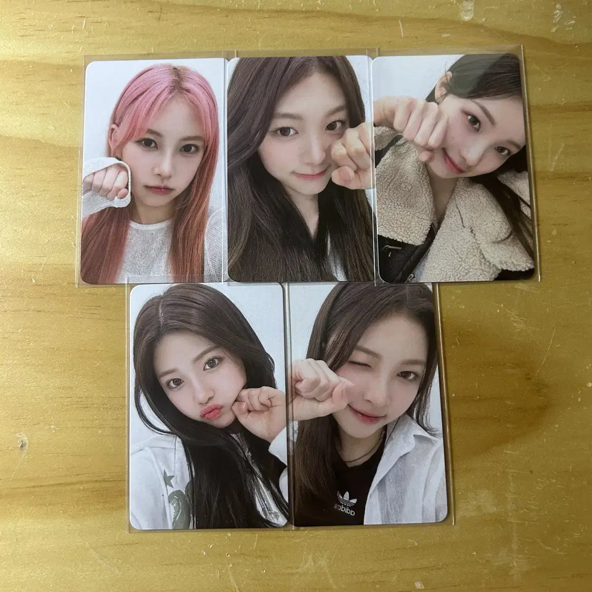 Lissenne everline photocard bulk wts Sell