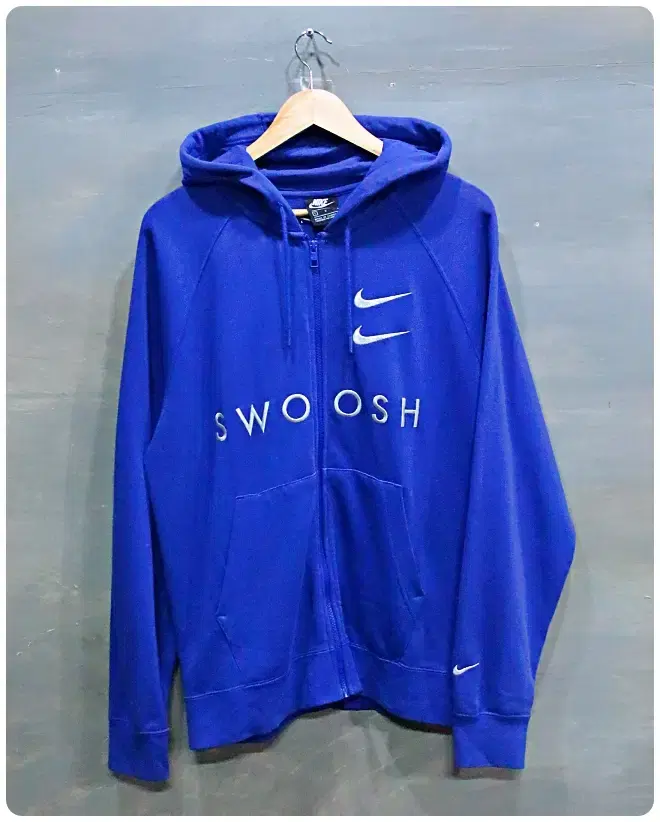 [L] Nike Double Swoosh Hooded Zip-up Jacket (30% off)