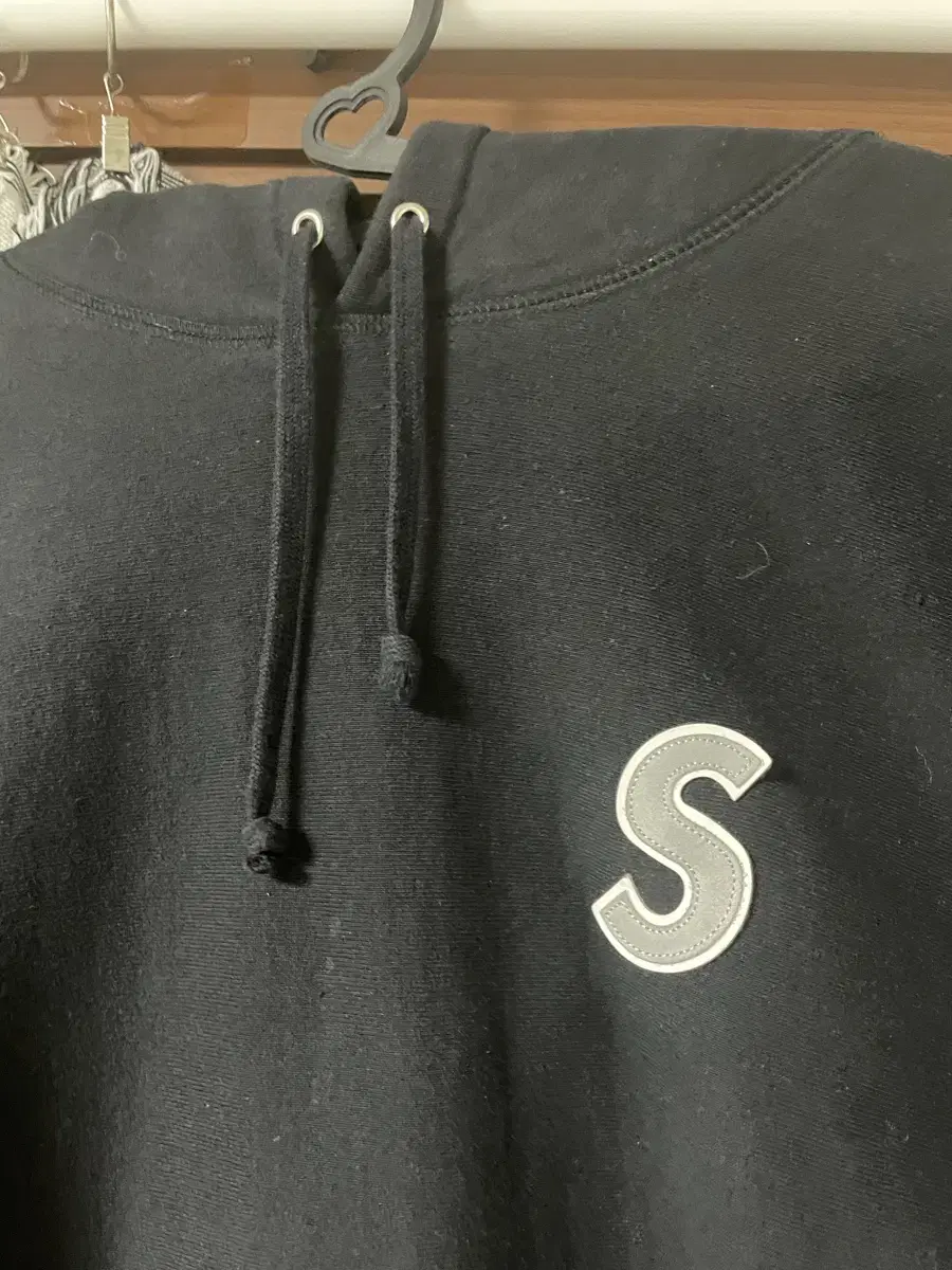 Supreme S logo hoodie