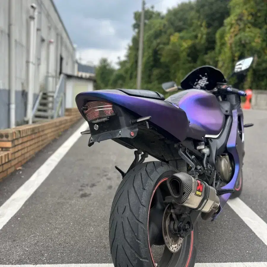 CBR600F4i