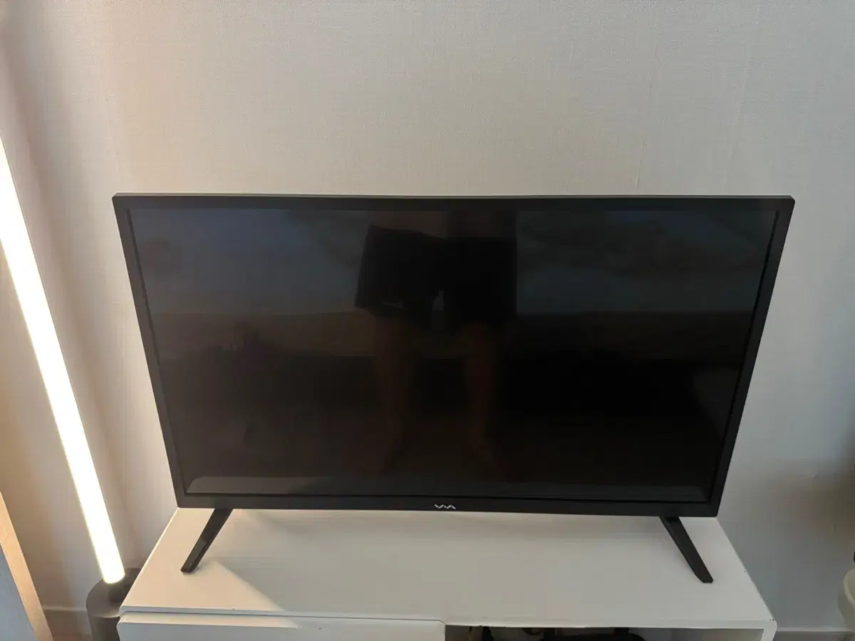 와사비망고 HD LED TV 32인치 팝니다