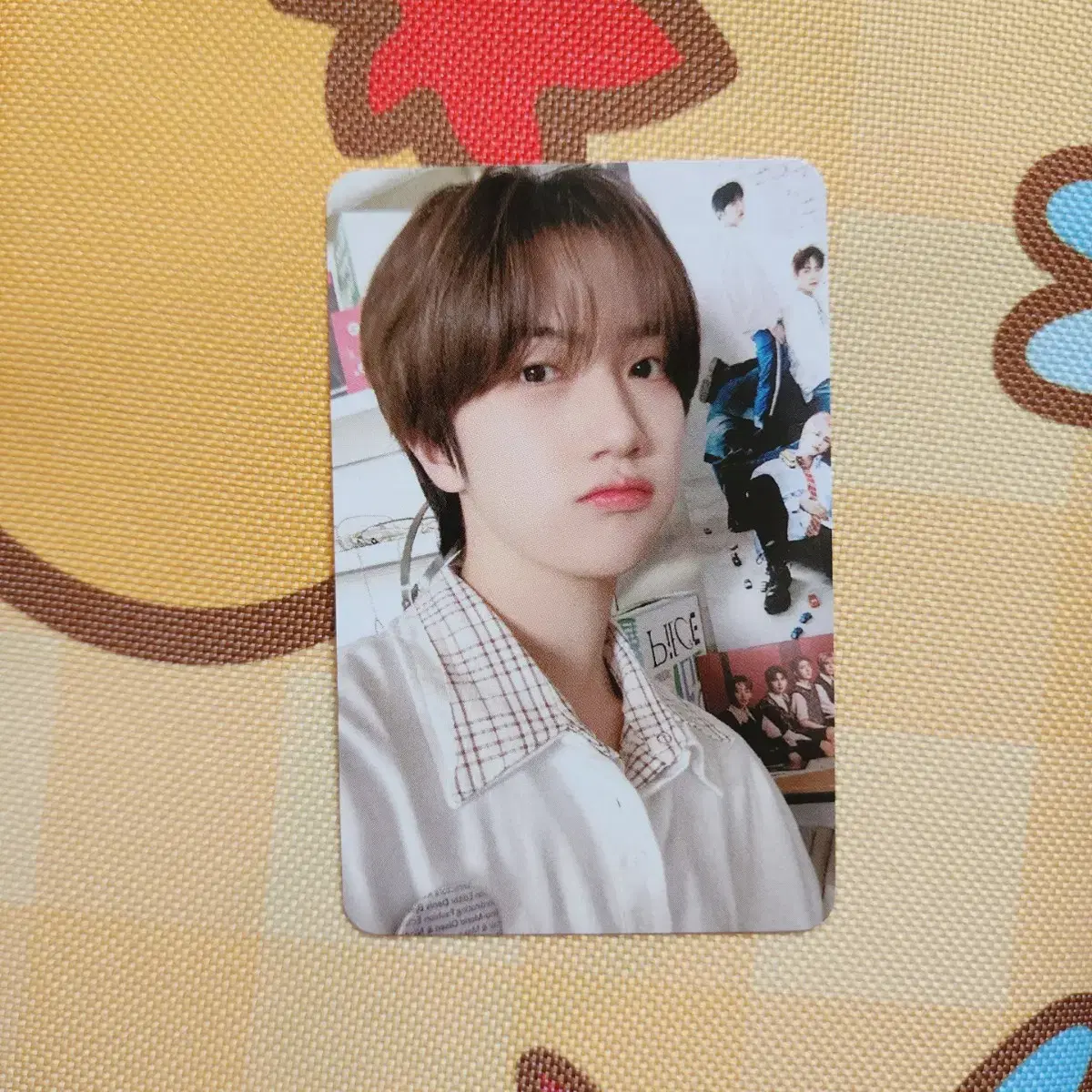 Cravity wonjin fan con Photocard