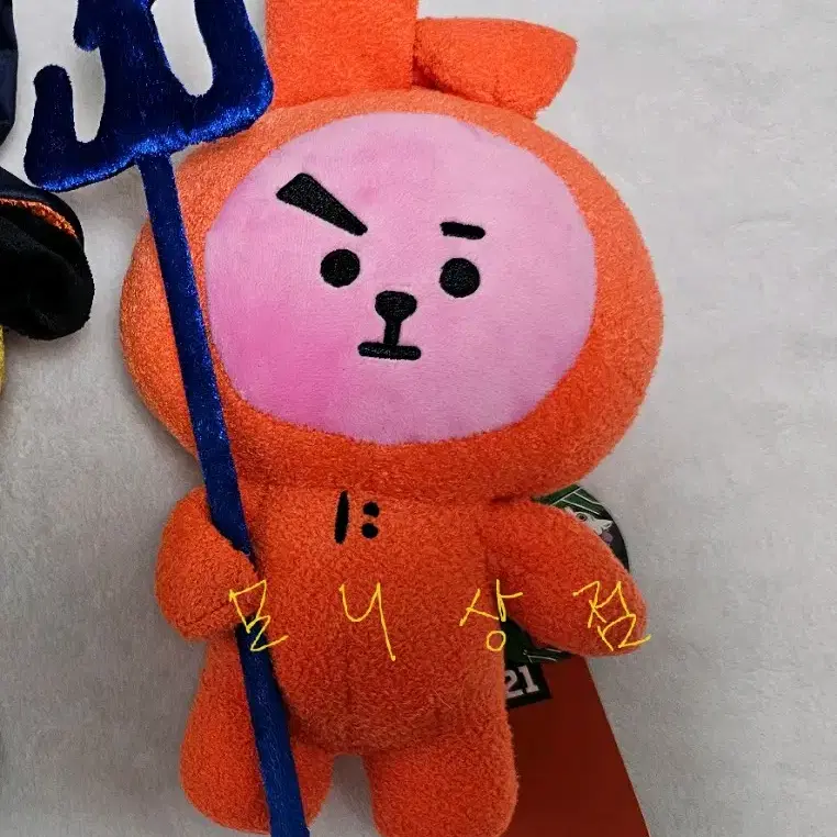 bt21 2019 할로윈 스탠딩 인형 쿠키