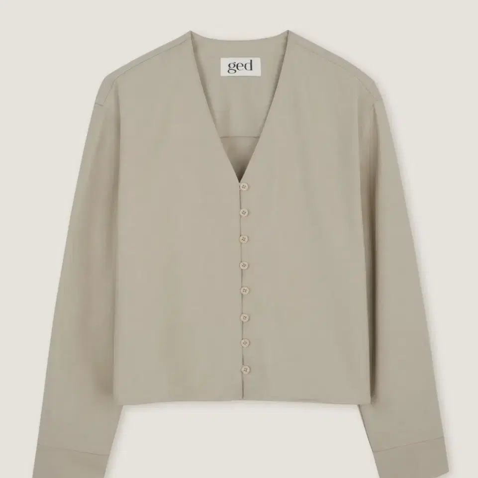 게드 BUTTON V-NECK BLOUSE