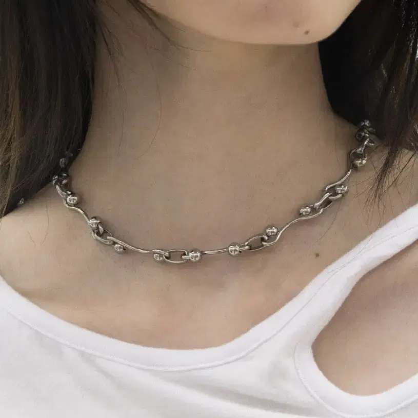 피키소사이어티 Wavy Chain Piercing Necklace