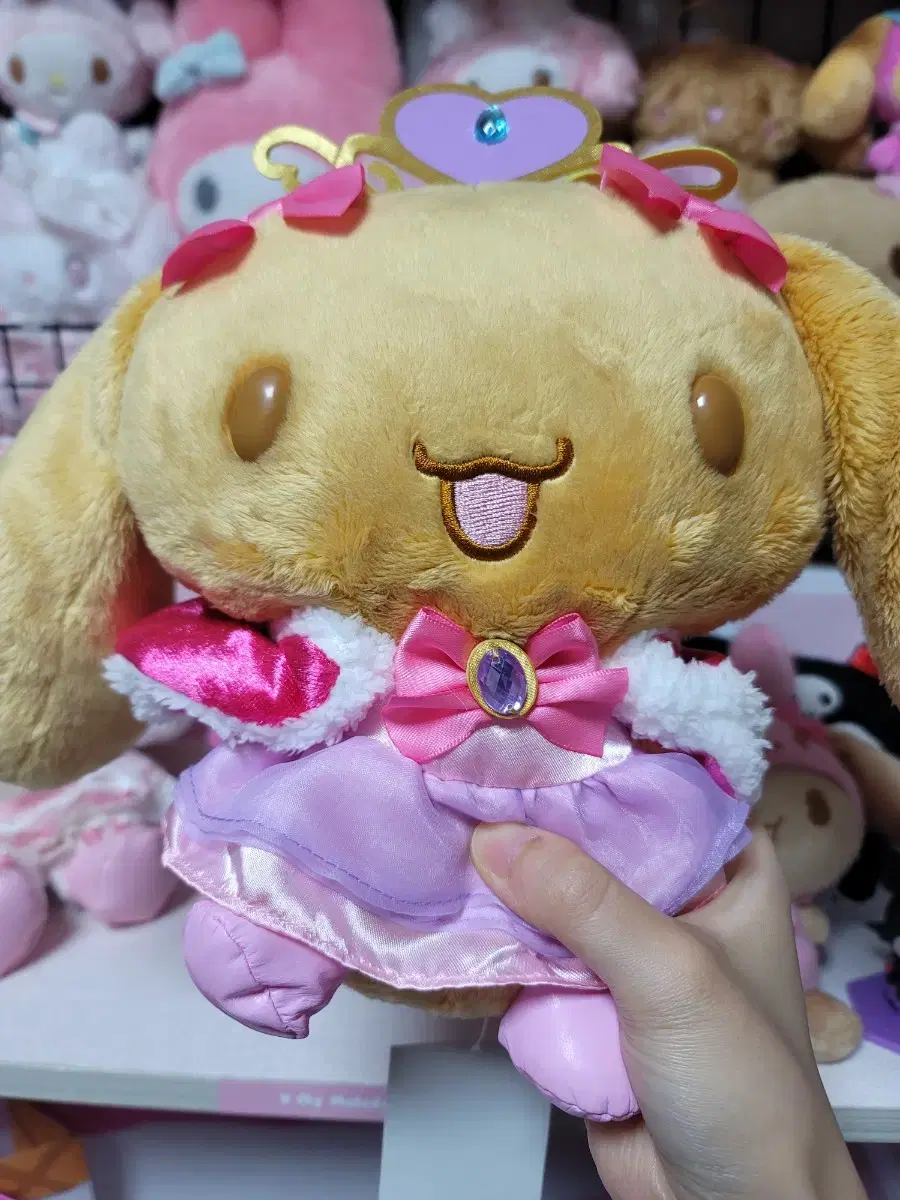 Sanrio Classic Cinnamon Roll Kingdom Princess Mocha Doll