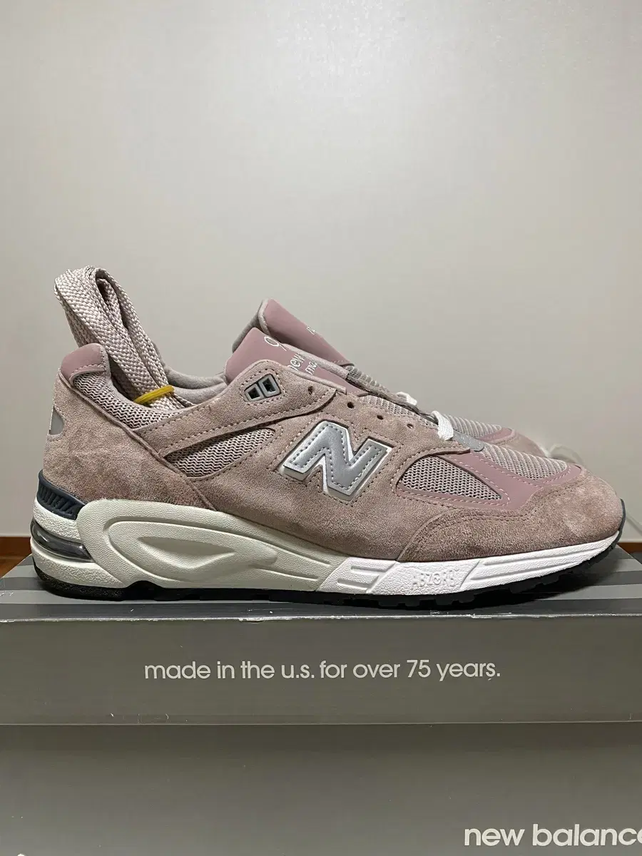 뉴발란스 990v2 Kith 더스티 로즈 285