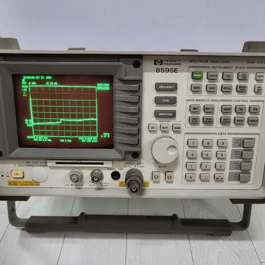 HP 8595E Spectrum Analyzer