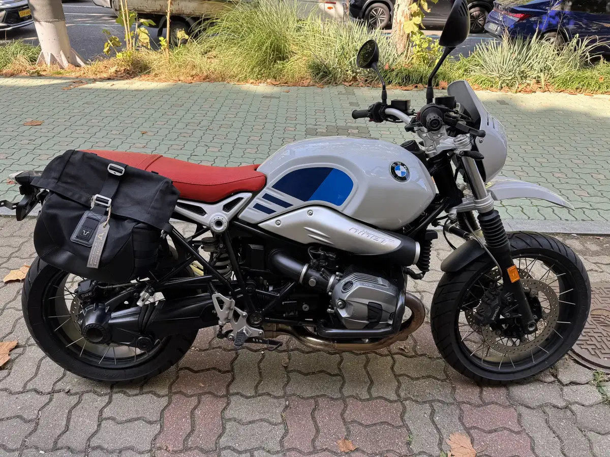 BMW R1200R NineT Urban GS (2019)