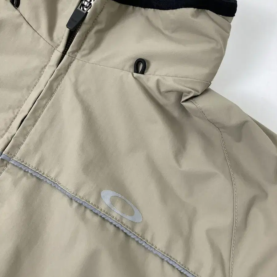 00s Oakley Nylon Shell Jacket