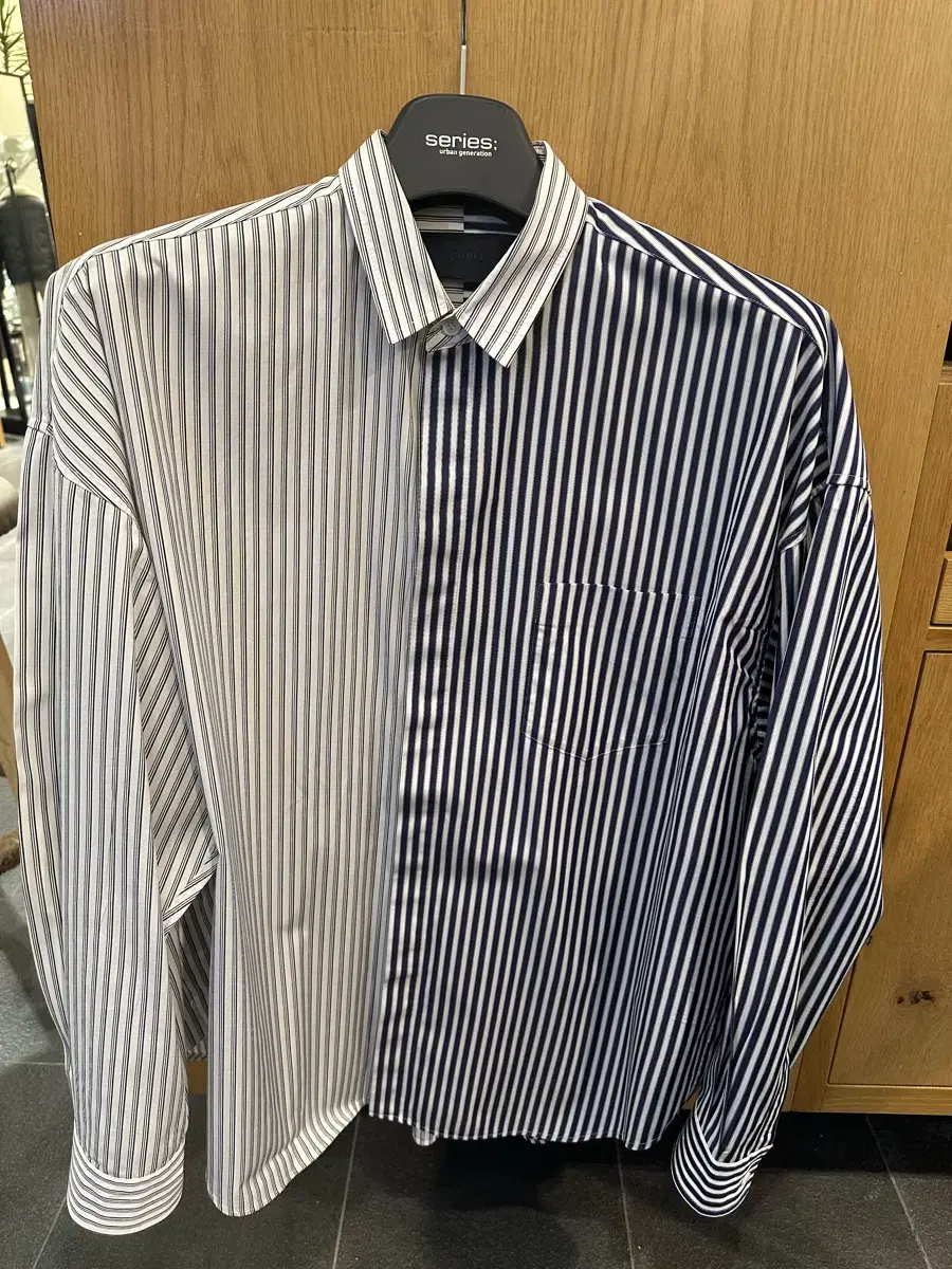 [46]Junji vahn half-and-half striped shirt