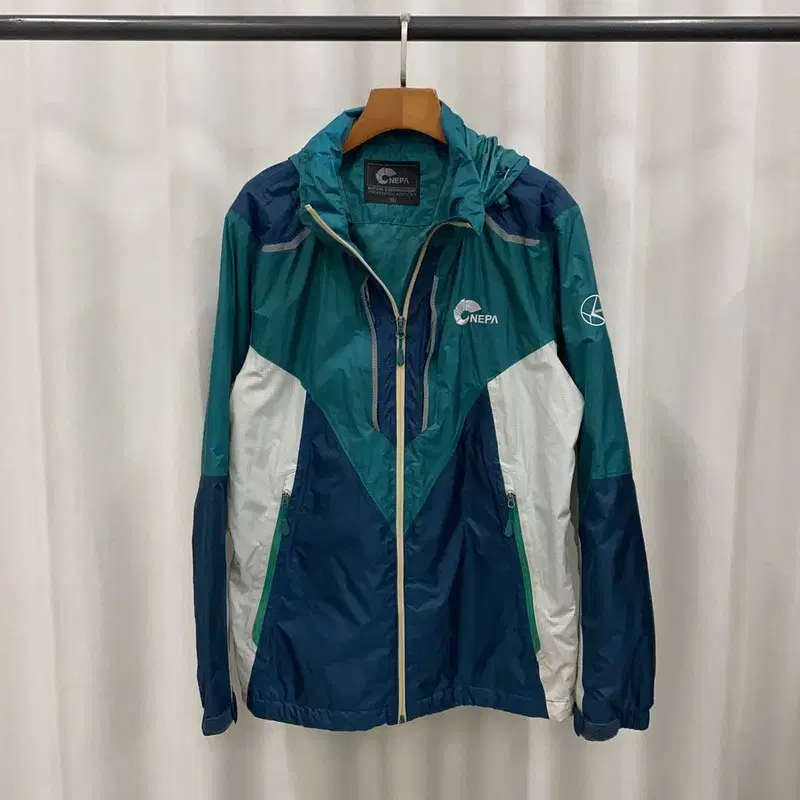 Nepa Outdoor Windrunner Windbreaker Jacket 100 S03890