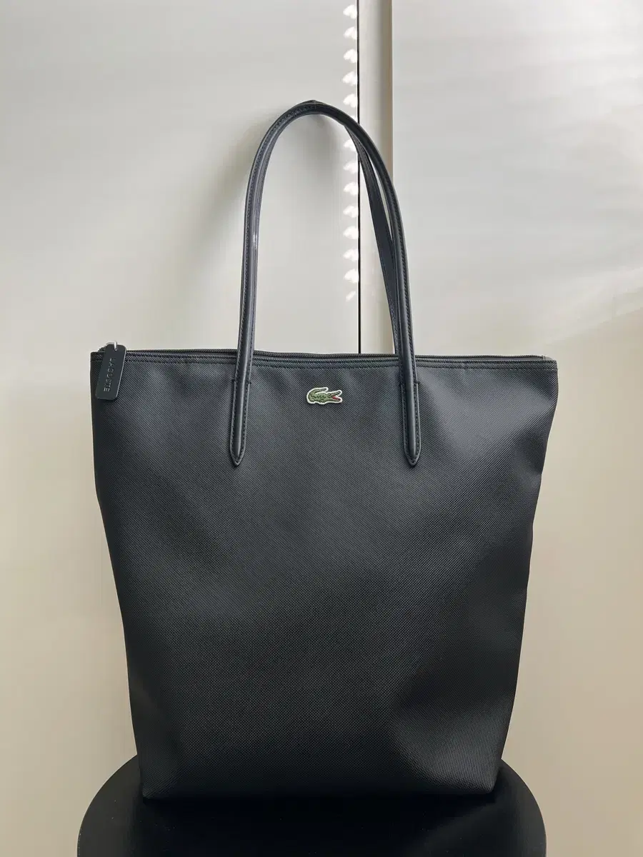 Lacoste Vertical Medium Shopper Bag (NF1890P18c)