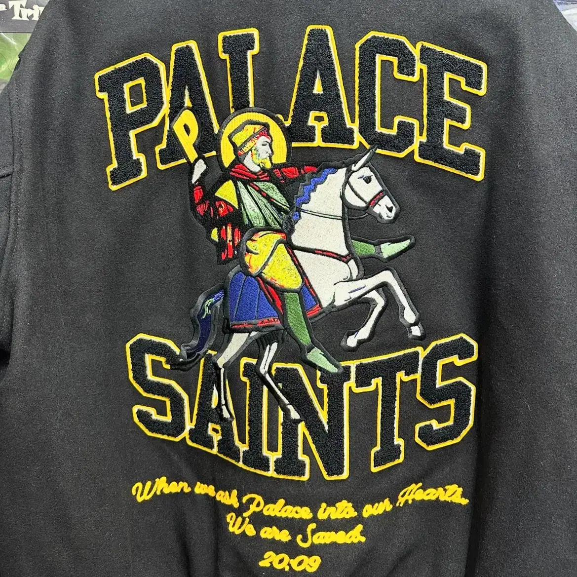 팔라스 세인트 바시티 Palace Saints Varsity Jacket