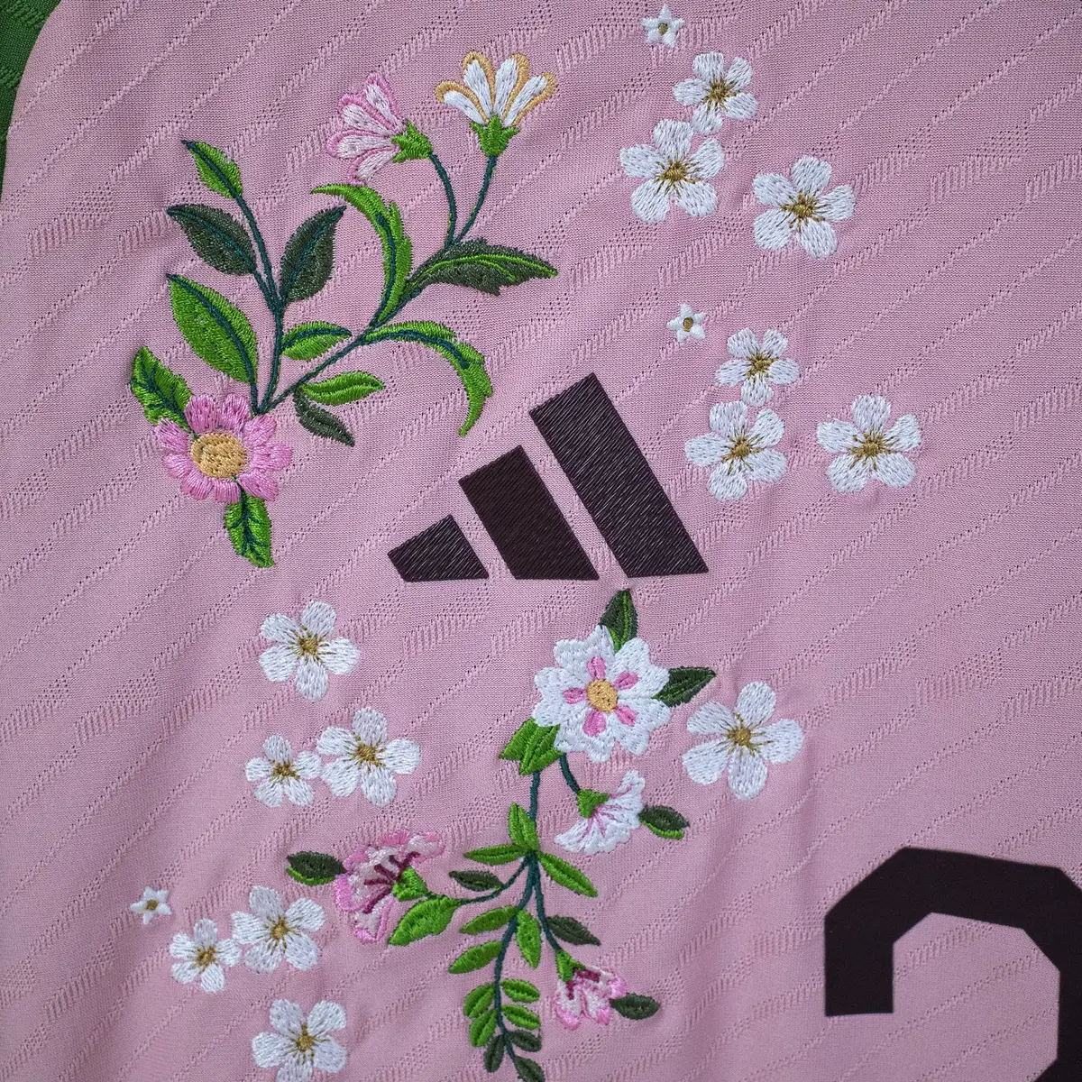 JAPAN X NIGO X ADIDAS X TFG 져지 L 판매