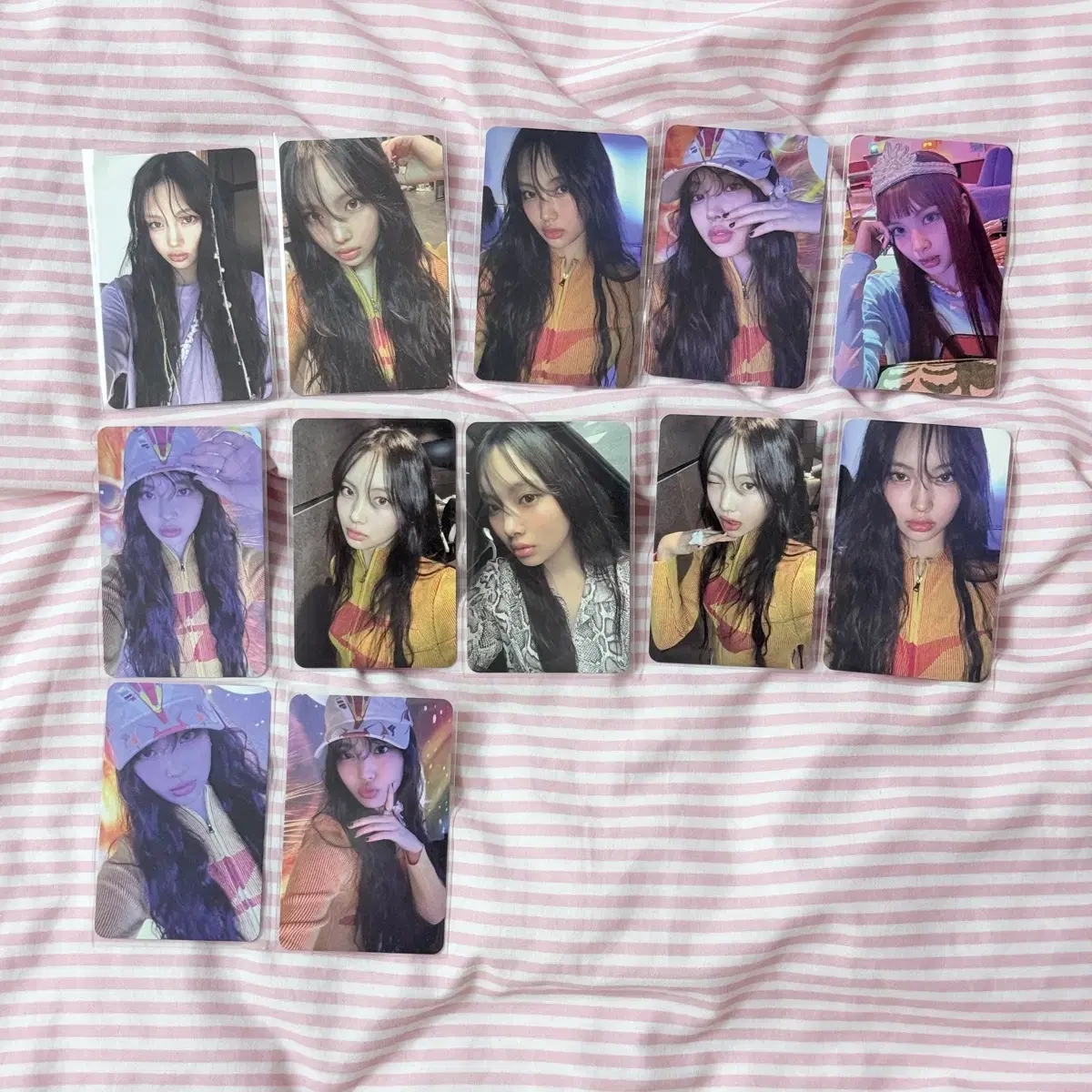 New Jeans hyein Supernatural Photo Card