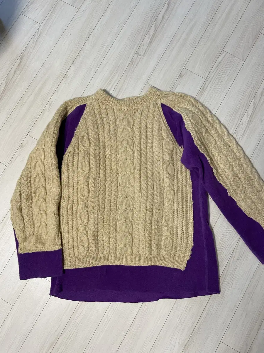 Rebuild By Needles Sweater size M