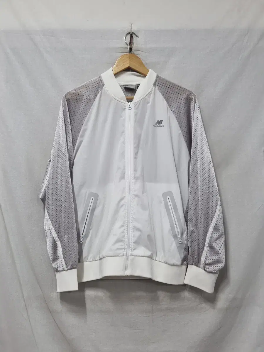 New Balance Functional Windbreaker 90 M ~$90