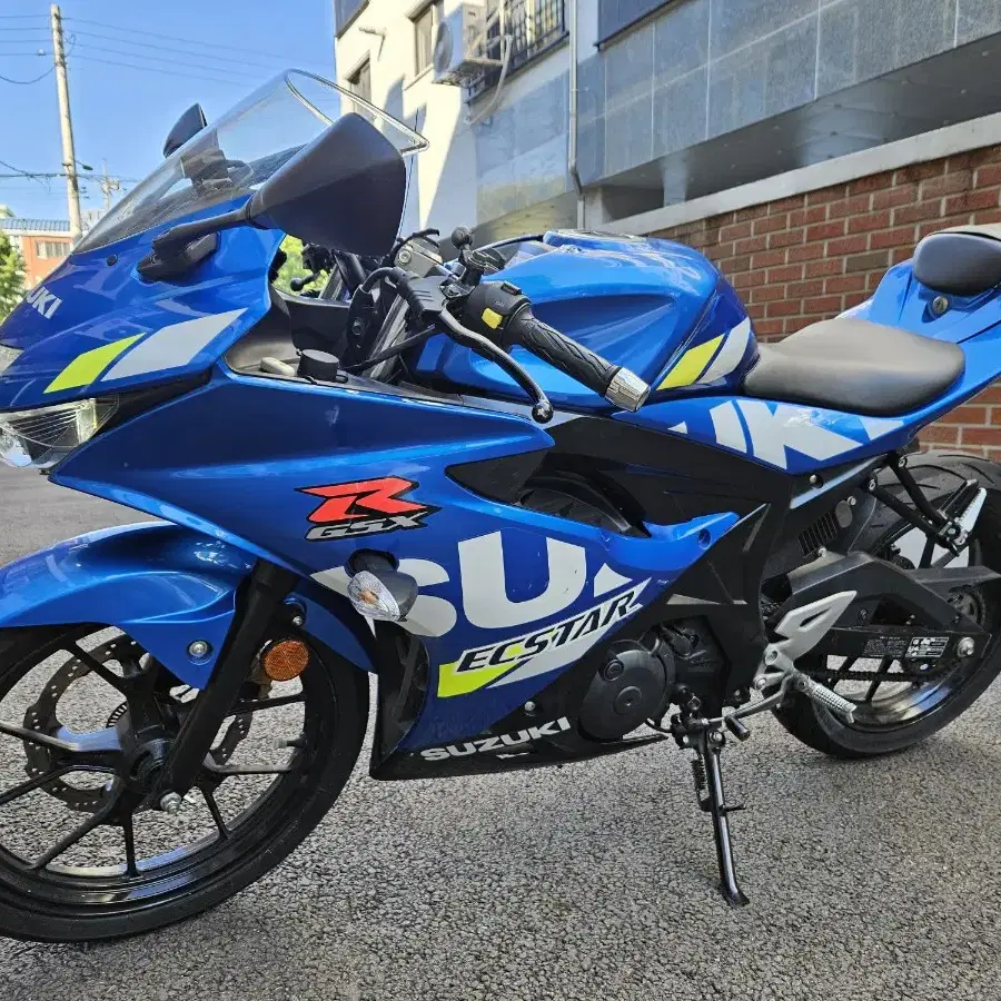 gsx-r125 ABS 21년식  팝니다.