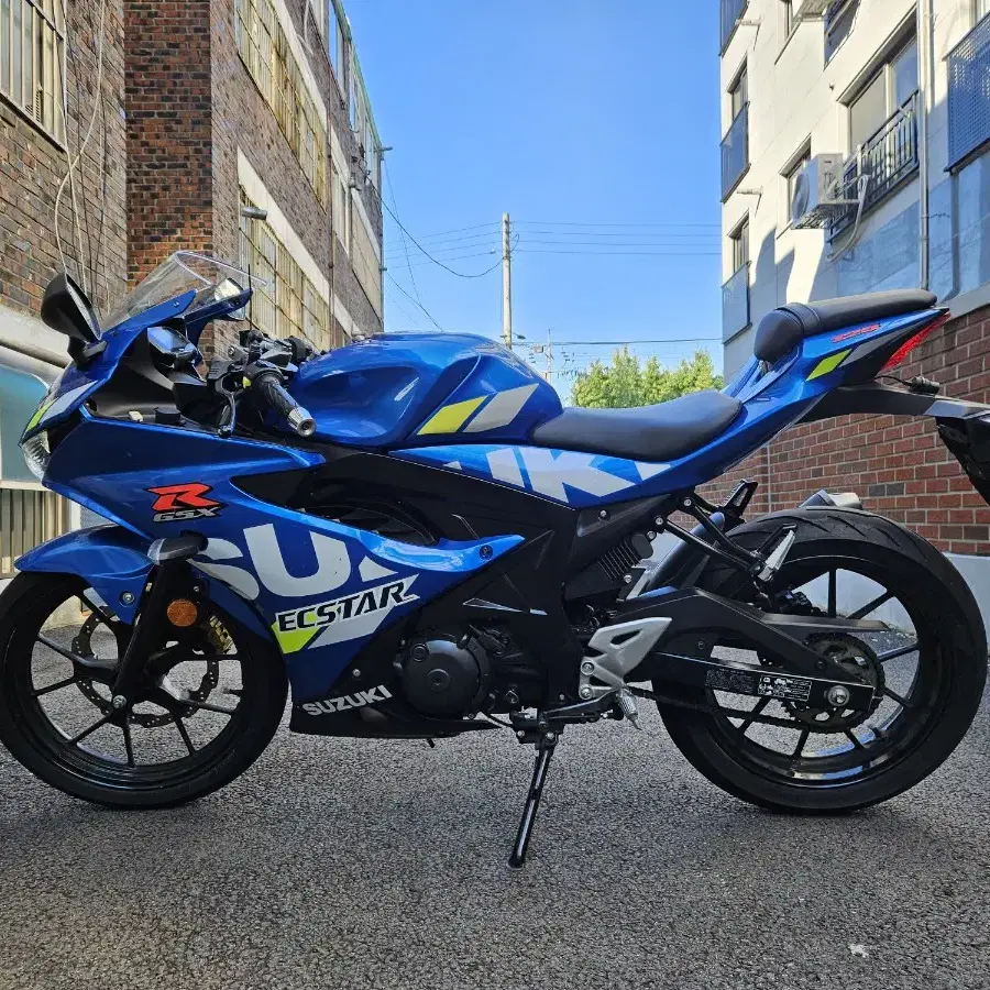 gsx-r125 ABS 21년식  팝니다.