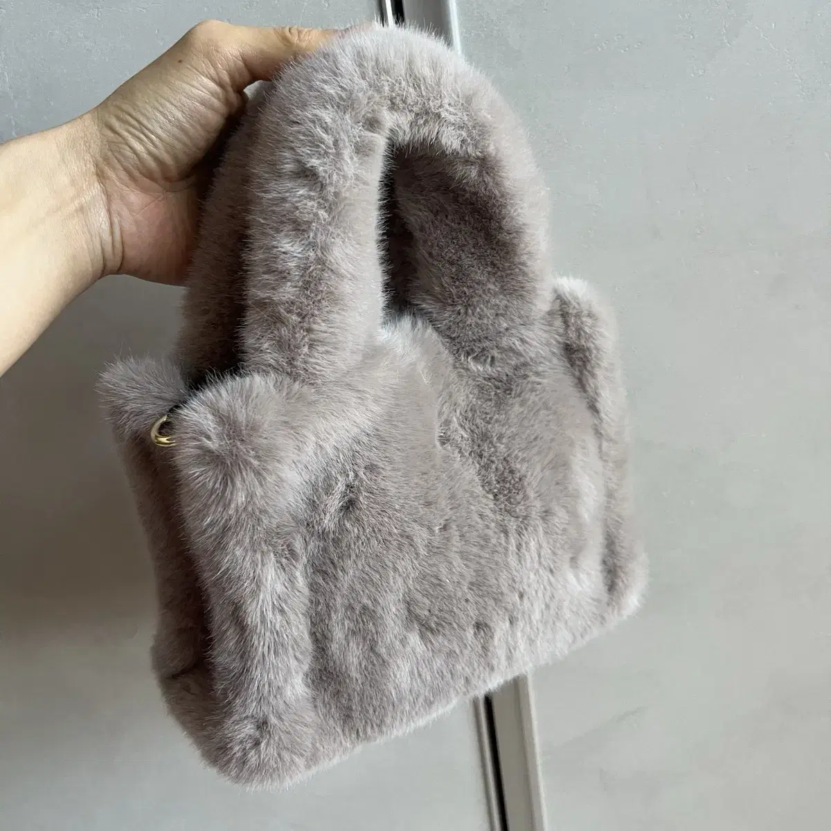 Fur Bag New + Shoulder Pouch Configuration