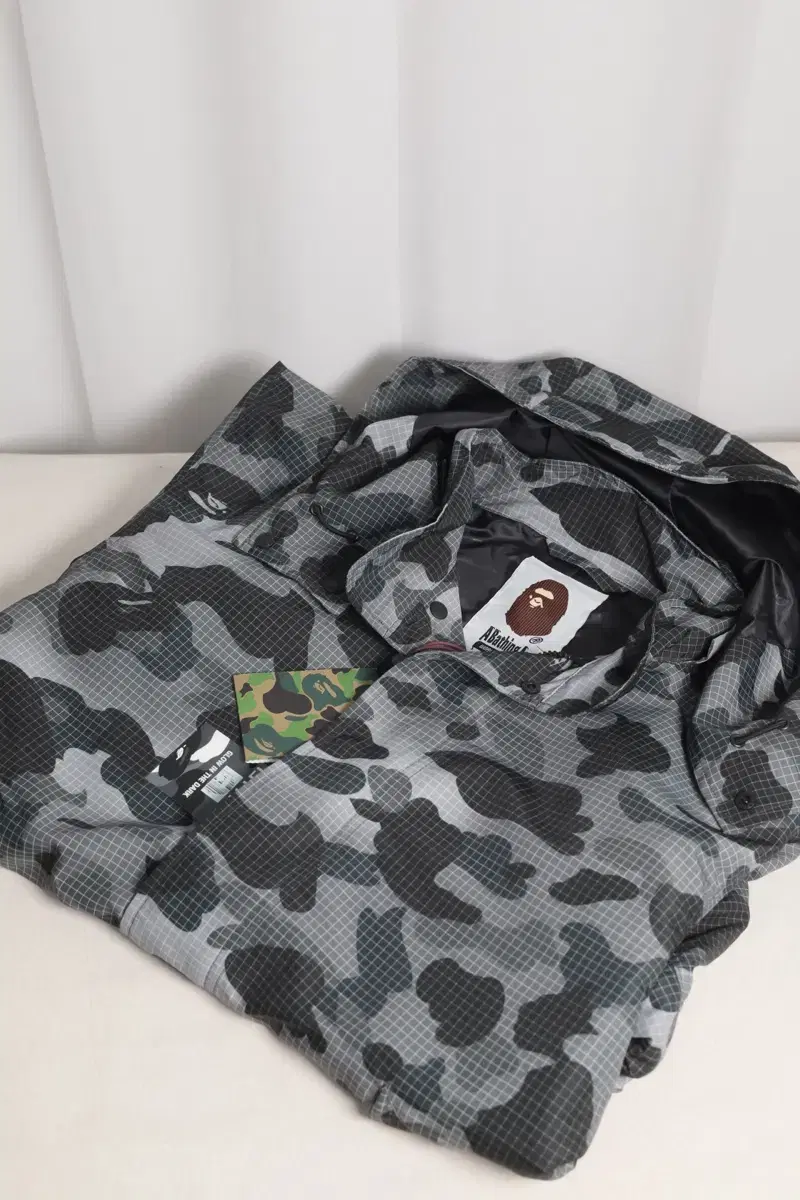 Bape 카모플라쥬 야상 자켓