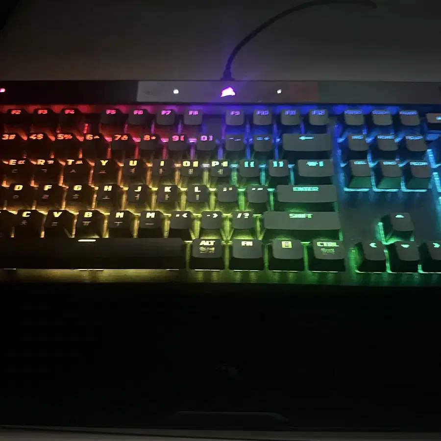 커세어 k70 RGB PRO OPX 키보드 팝니다