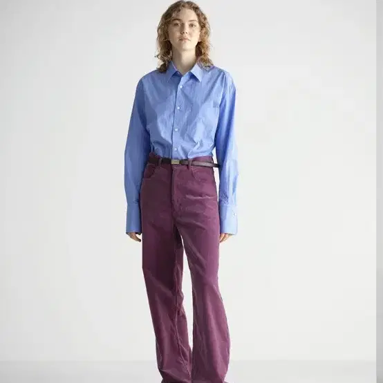 오라리 FINX CORDUROY PANTS 코듀로이 팬츠